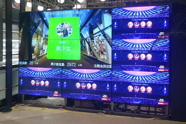 為什么55寸拼接屏更受到客戶歡迎？