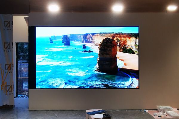 直播間背景墻用LED顯示屏好嗎，有什么型號要求，規(guī)格要怎么選擇？