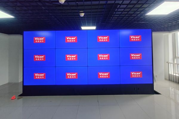 維康國際|液晶拼接屏創(chuàng)新展示，引領(lǐng)新時代商顯潮流